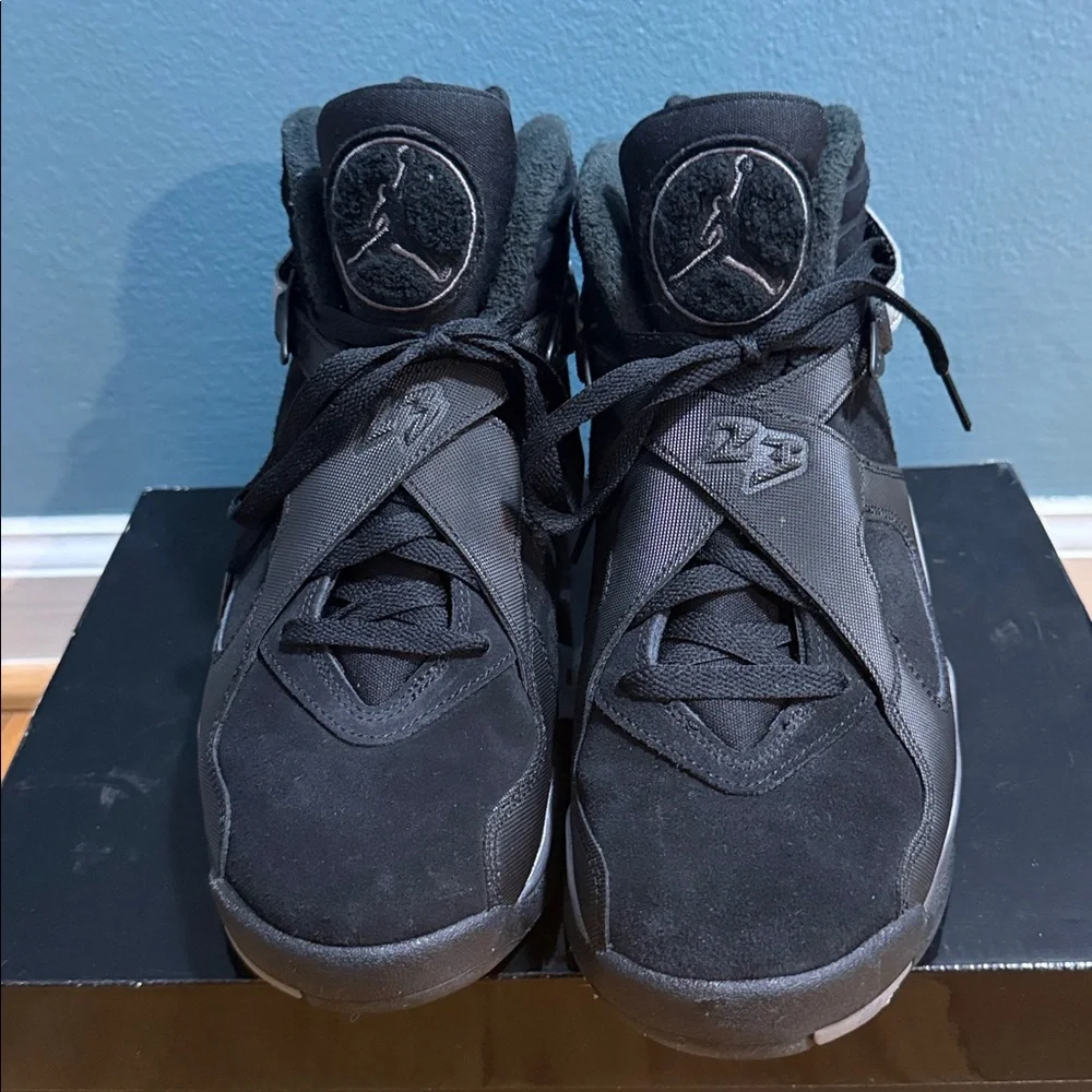 Jordan Air Jordan 8 Retro Winter in Black and Metallic Silver - Picture 2 of 7